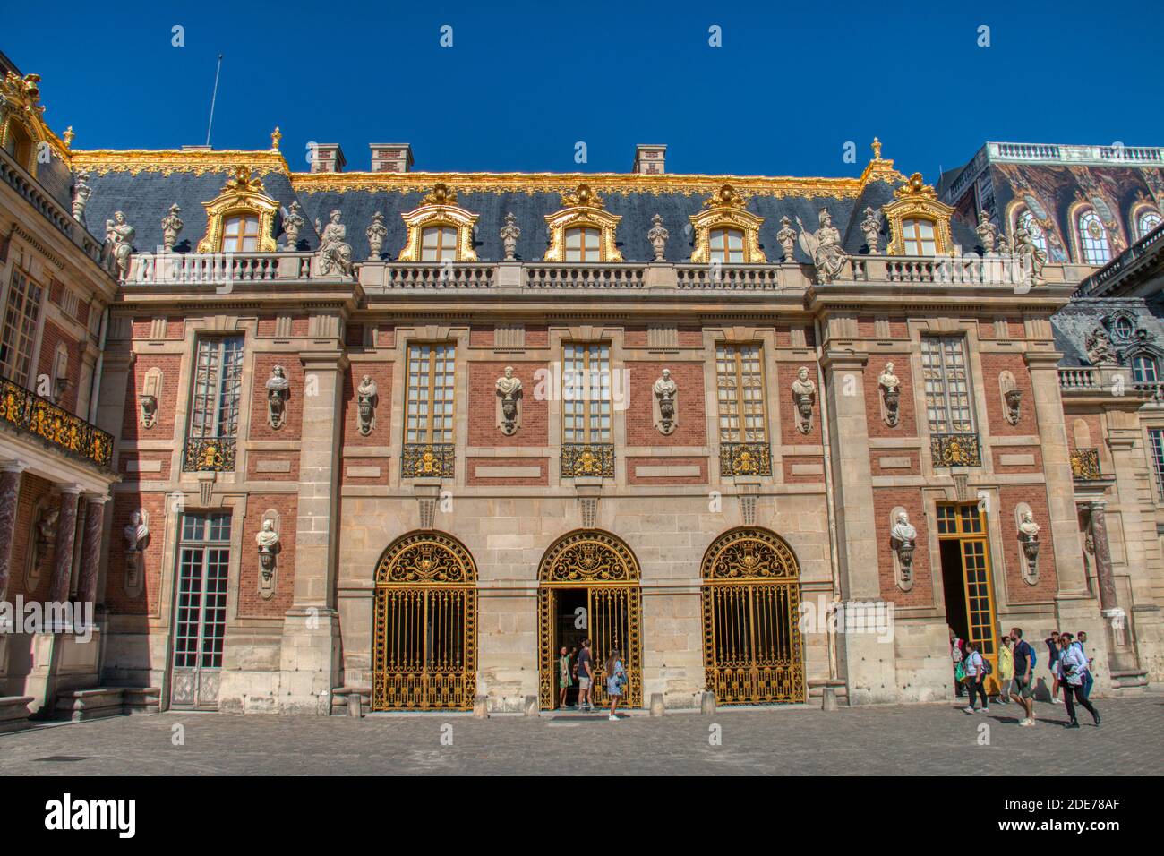 Versailles, France - 15 septembre 2019 : détail d'une des façades du château de Versailles Banque D'Images
