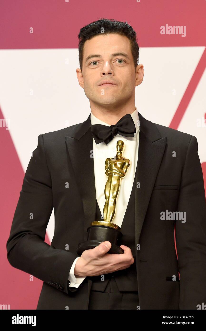 Rami Malek, lauréat du prix du meilleur acteur pour 'Bohemian Rhapsody',  pose dans la salle de presse lors de la 91e cérémonie annuelle des Academy  Awards à Hollywood et Highland le 24