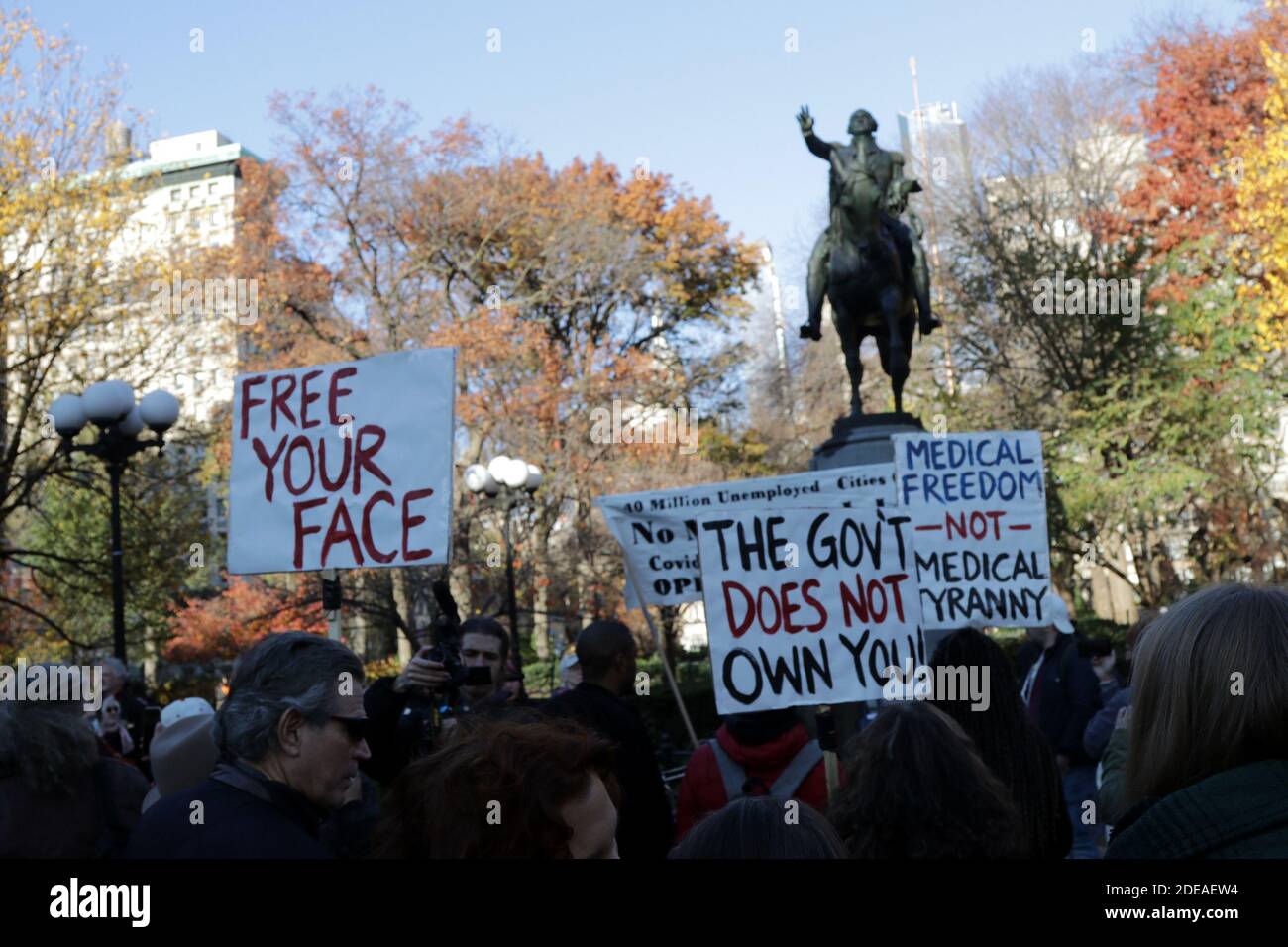 Coronavirus deniers et anti-Vaxxers Rally, New York, États-Unis Banque D'Images