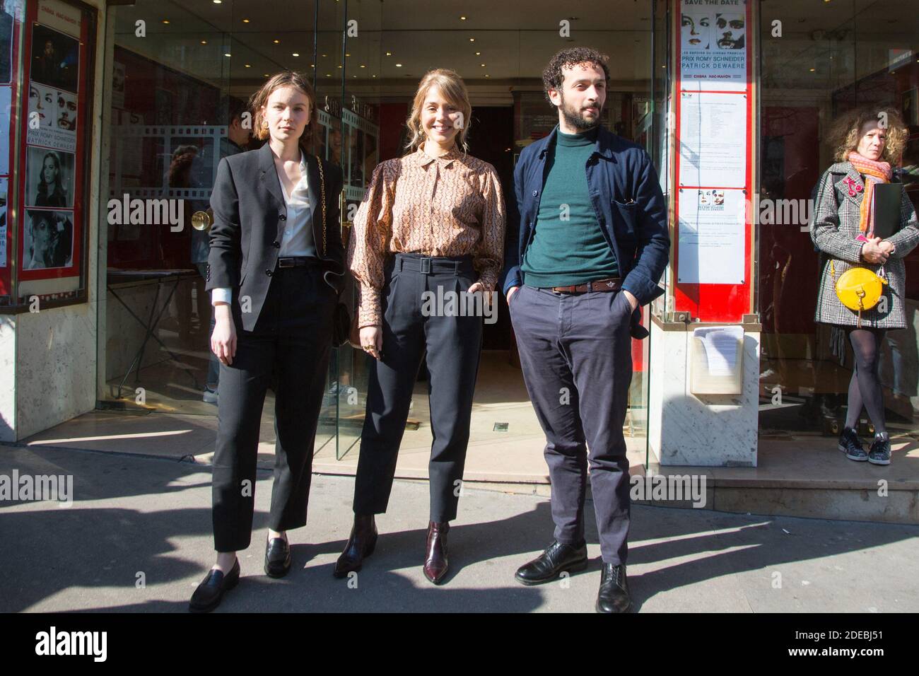 Diane Rouxel, Alice Isaaz, William Lebghil arrivant au 37e nommé « Romy ...