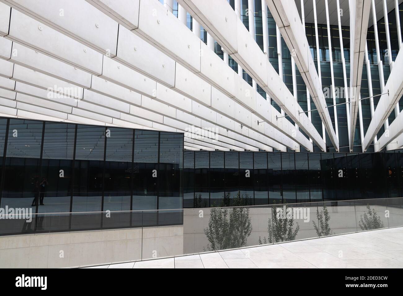 Lisbonne, Portugal - 6 juin 2018 : EDP Energias de Portugal immeuble de bureaux du siège à Lisbonne. L'informatique est un entreprise d'électricité portugaise Banque D'Images