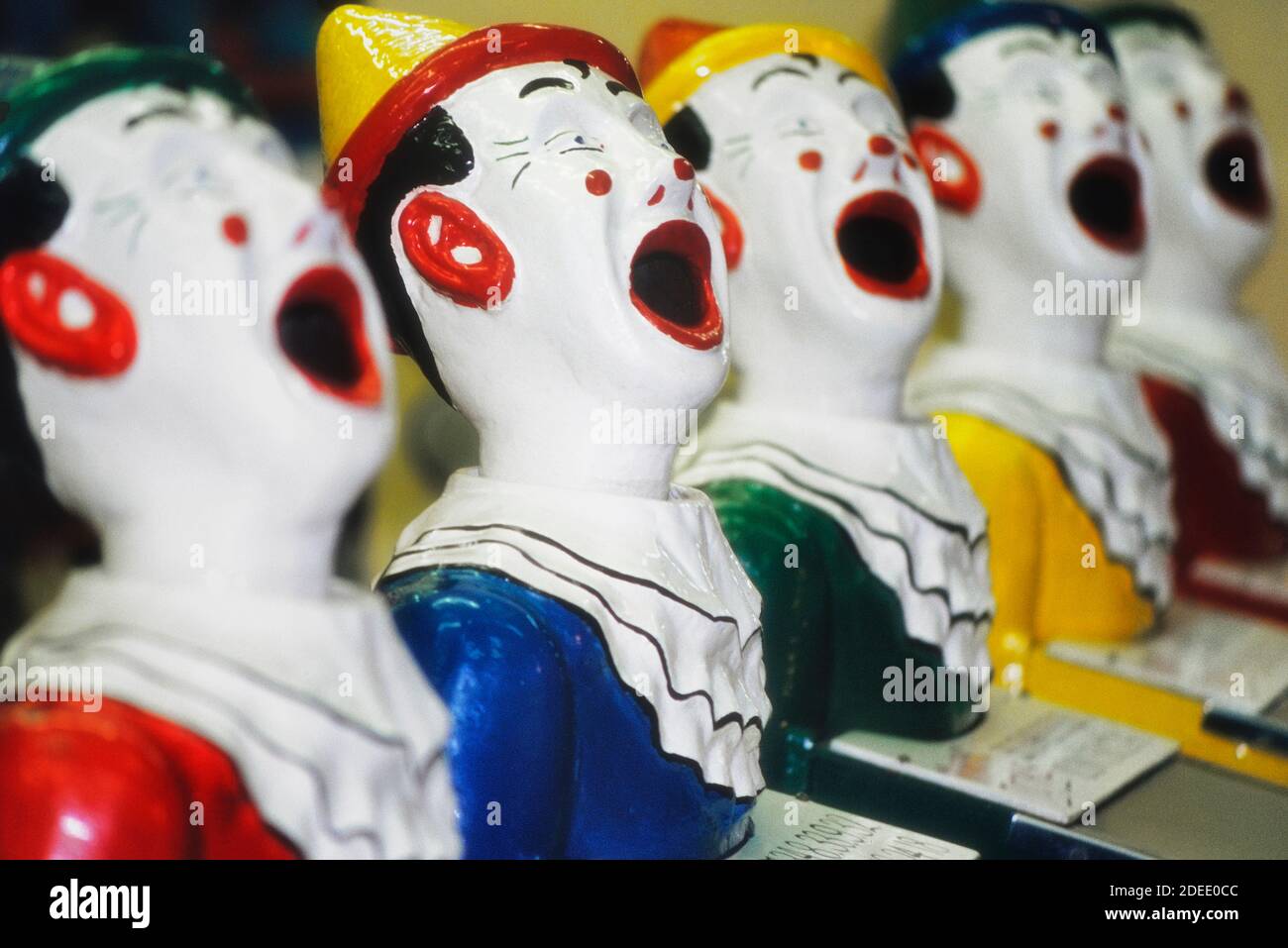 Jeu de tête de clown de Carnival d'arcade d'amusement, Skegness, Lincolnshire, Angleterre, Royaume-Uni Banque D'Images
