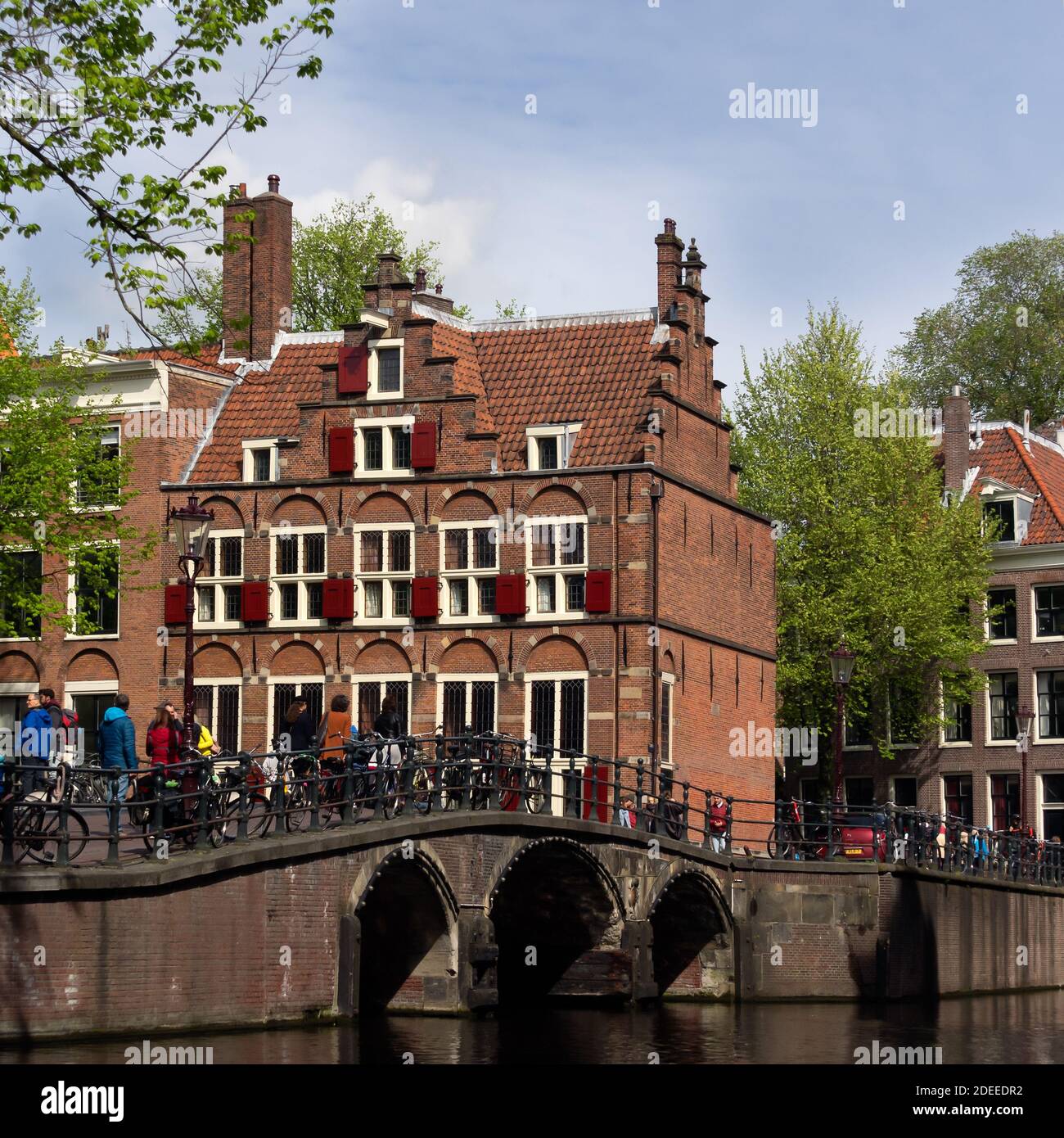 Huis op de drie grachten Banque de photographies et d’images à haute résolution Alamy