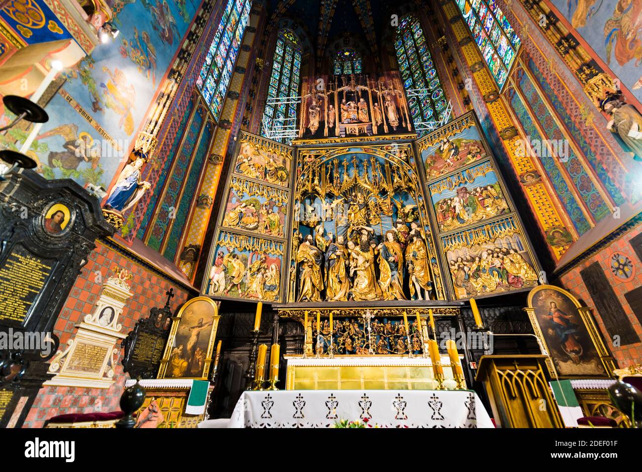 Retable en bois sculptée par Veit Stoss, basilique Sainte-Marie. Cracovie, Comté de Cracovie, petite Pologne Voivodeship, Pologne, Europe Banque D'Images