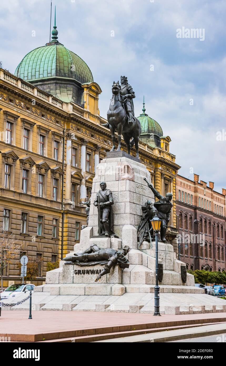 Le monument Grunwald est une statue équestre du roi de Pologne Wladyslaw II Jagiello, situé sur la place Matejko dans la vieille ville de Cracovie Ville et construit moi Banque D'Images