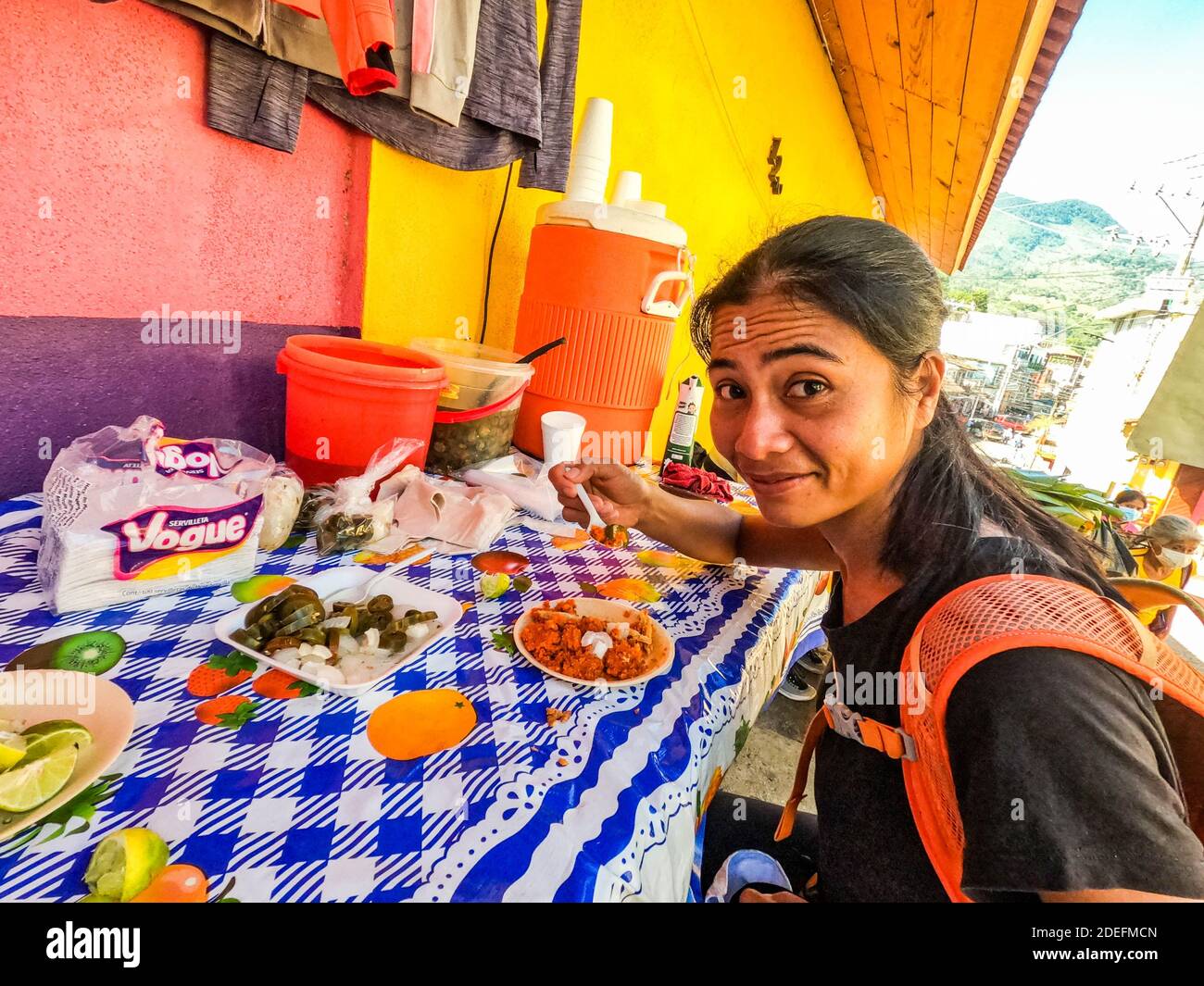 Zacahuil, la célèbre cuisine locale de Xilitila, San Luis Potosi, Mexique Banque D'Images