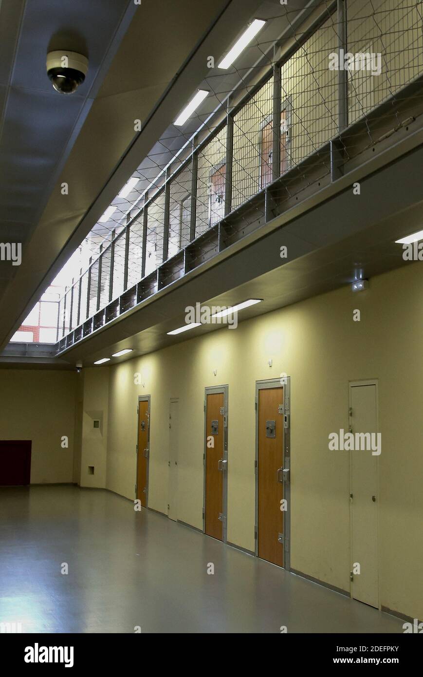Allee centrale de la prison de la Sante avec des valeurs générales des cellules la prison de la Sante apres sa renovation. Paris, France, 12 avril 2019. Photo de Vernier/JBV News/ABACAPRESS.COM Banque D'Images