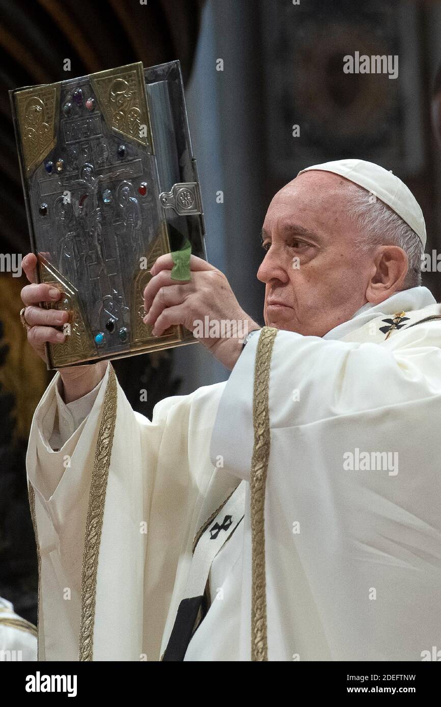 Le pape François assiste à la Messe de Saint-Chrism le jeudi 18 avril 2019 à la basilique Saint-Pierre au Vatican. Maundy jeudi est le Saint-chrétien tombant le jeudi avant Pâques, commémorant la Maundy et la Cène de Jésus-Christ avec les Apôtres. Photo par ABACAPRESS.COM Banque D'Images