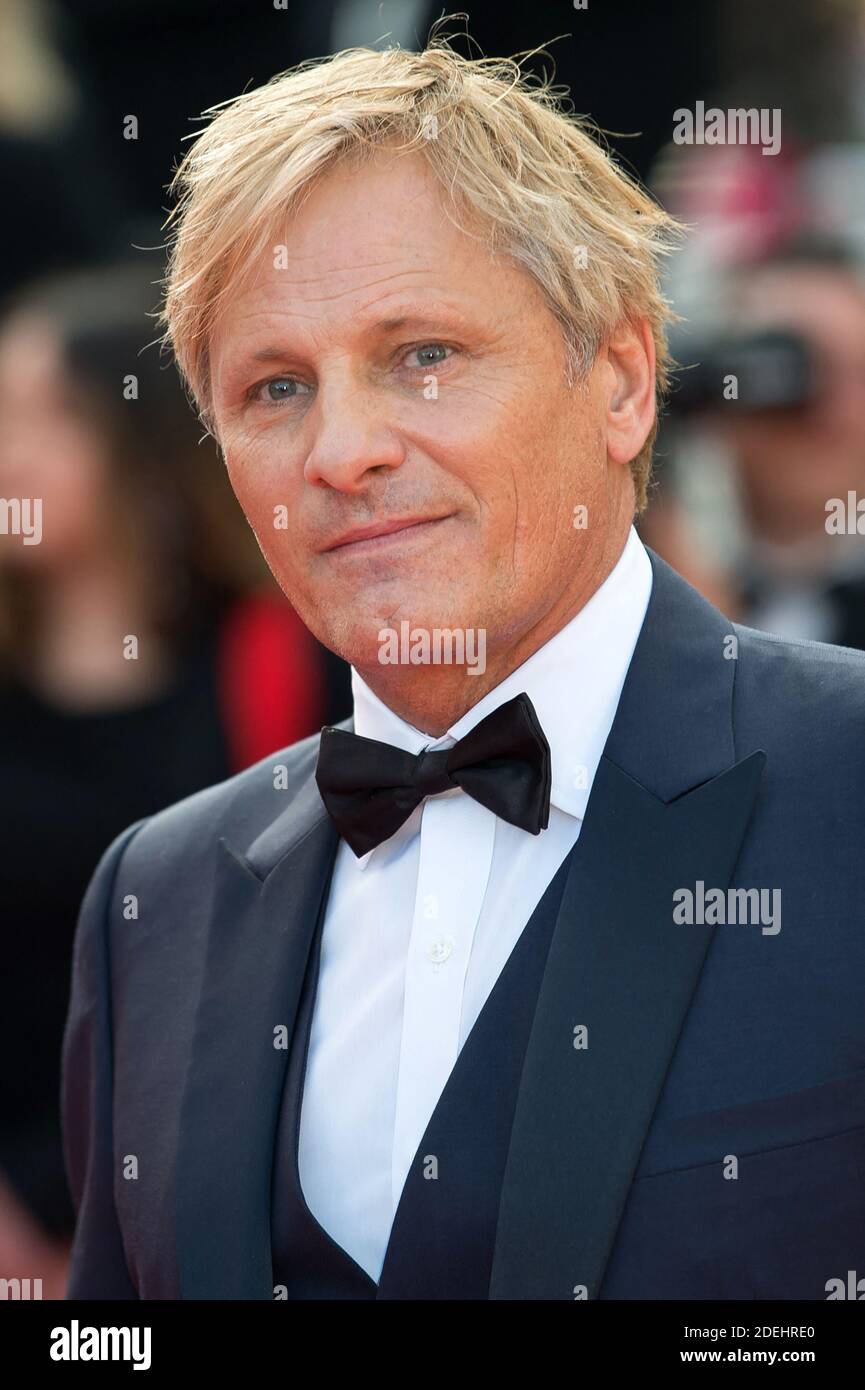 Viggo Mortensen arrivant sur le tapis rouge pour la cérémonie de clôture et la projection des spéciaux (Hors normales) au Palais des Festivals de Cannes, France, le 25 mai 2019 dans le cadre du 72ème Festival de Cannes. Photo de Nicolas Genin/ABACAPRESS.COM Banque D'Images