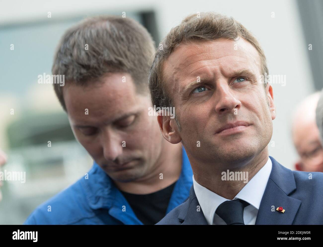 Thomas Pesquet et Emmanuel Macron assistent au 53e salon International de l'Air de Paris à l'aéroport du Bourget près de Paris, France, le 17 juin 2019. Photo de Jacques Witt/Pool/ABACAPRESS.COM photo de Jacques Witt/Pool/ABACAPRESS.COM Banque D'Images