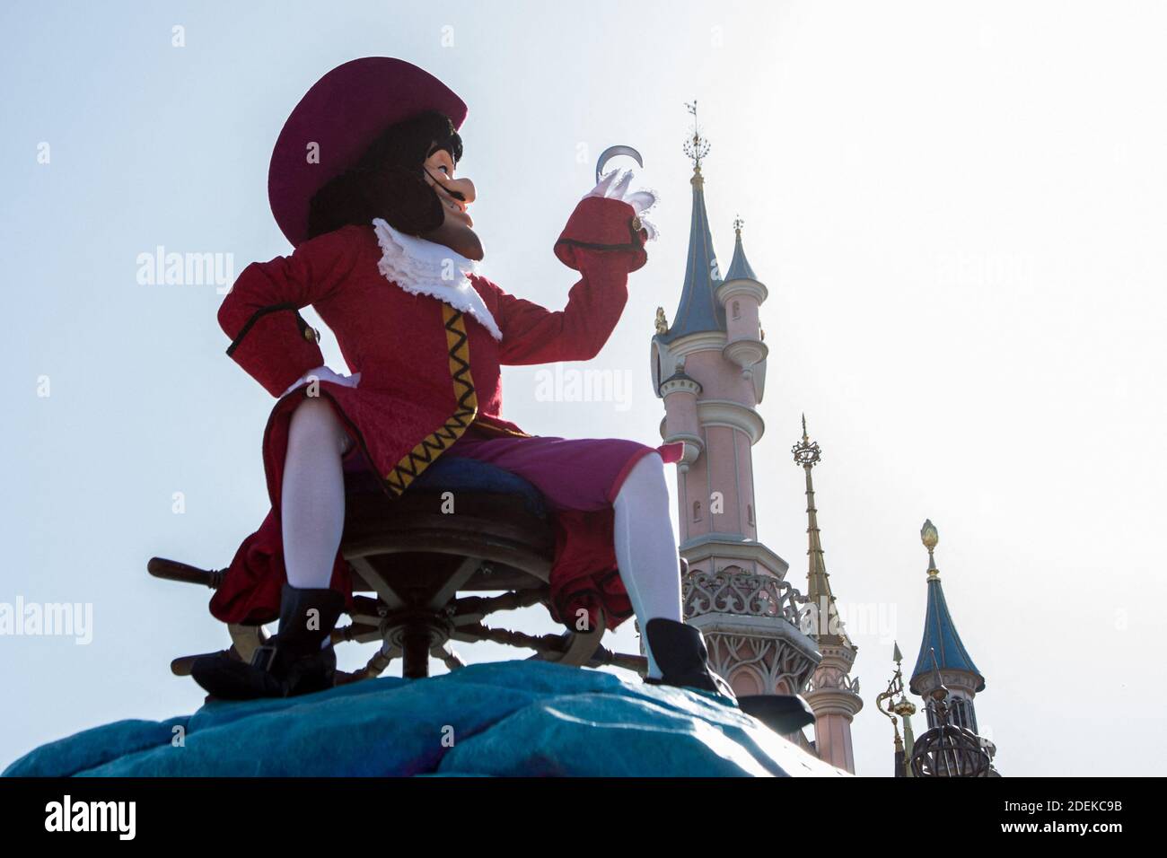 Défilent les étoiles de Disney lors de l'événement du Lion King Festival à Disneyland Paris le 29 juin 2019 à Paris, France. Photo de Nasser Berzane/ABACAPRESS.COM Banque D'Images