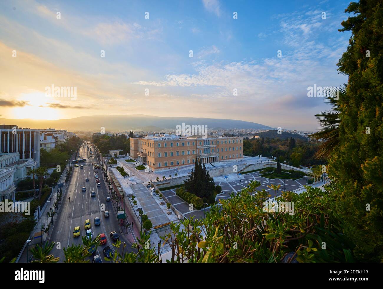 Le Parlement grec d'Athènes a tourné au lever du soleil Banque D'Images