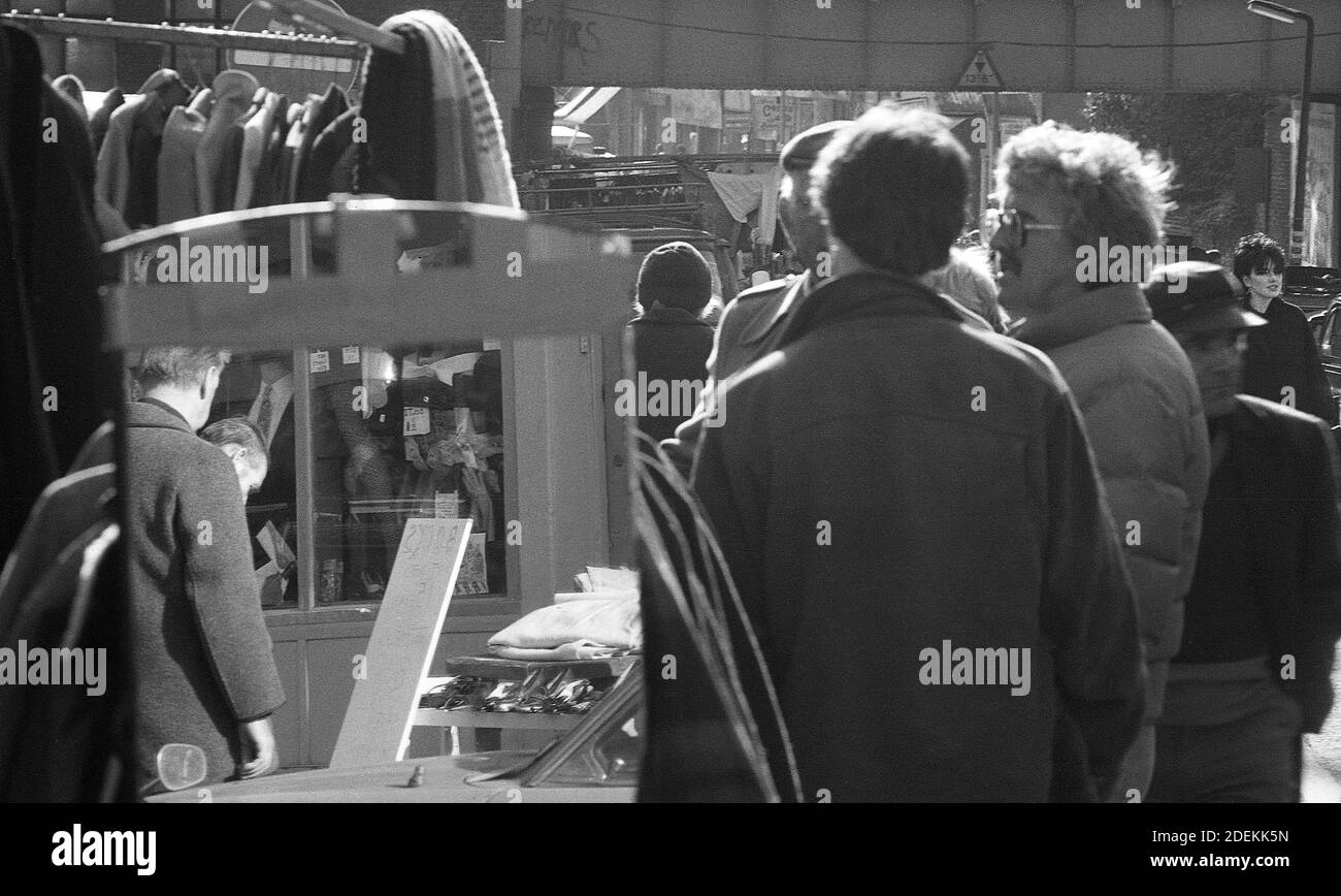 Marché de Portobello Road vers 1984 Banque D'Images