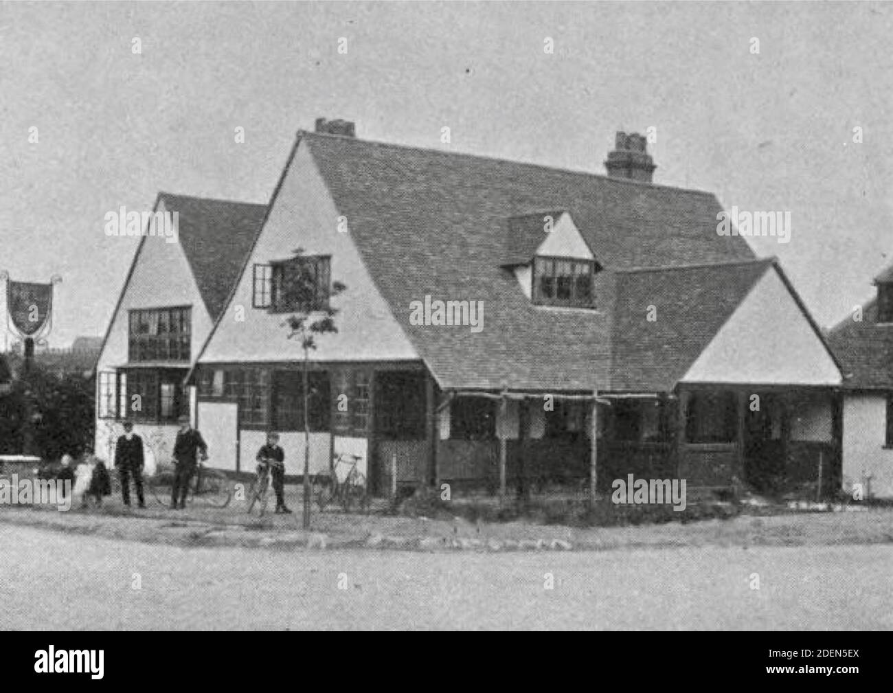 Photographie ancienne du Skittles Inn, Letchworth, un pub perdu de l'Angleterre. Vue extérieure. Banque D'Images
