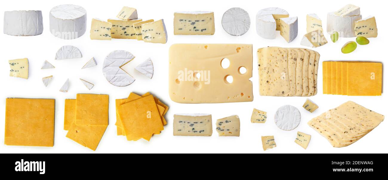 Variétés de tranches de fromage isolées sur fond blanc. Banque D'Images