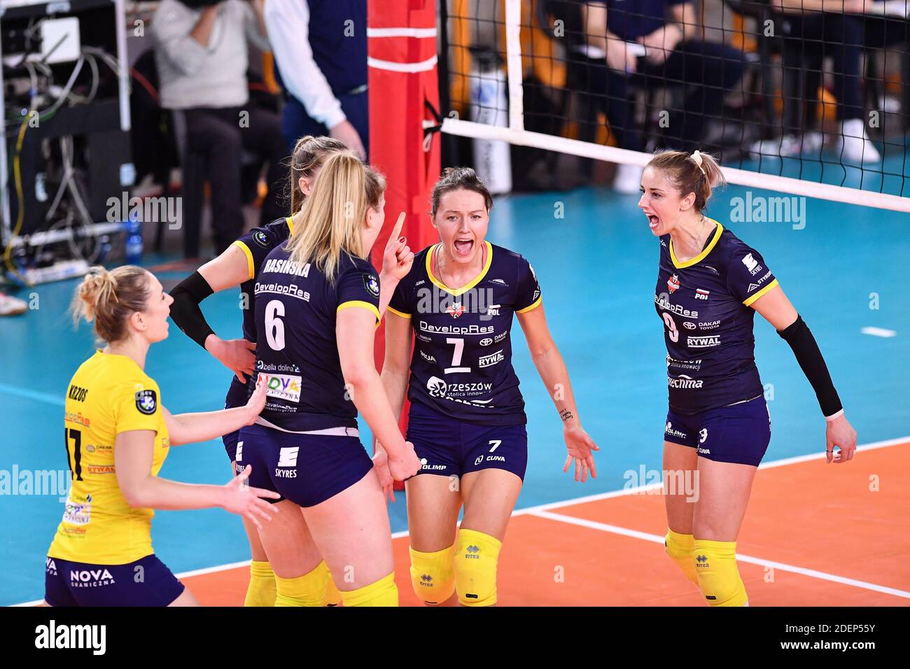 Palazzetto dello Sport, Scandicci, Florence, Italie, 01 déc 2020, bonheur des développeuses SkyRes Rzeszow joueurs pendant SSC Palmberg Schwerin vs Developres SkyRes Rzeszow, CEV Champions League femmes volley-ball Match - photo Lisa Guglielmi / LM Banque D'Images
