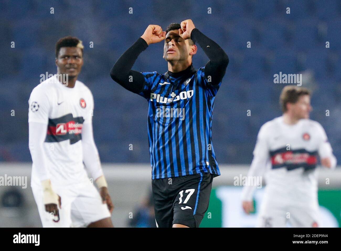 Gewiss Stadium, Bergame, Italie, 01 décembre 2020, Cristian Romero (Atalanta) célèbre après avoir marqué le but qui lie le match pendant Atalanta Bergamasca Calcio vs FC Midtjylland, UEFA Champions League football Match - photo Francesco Scaccianoce / LM Banque D'Images