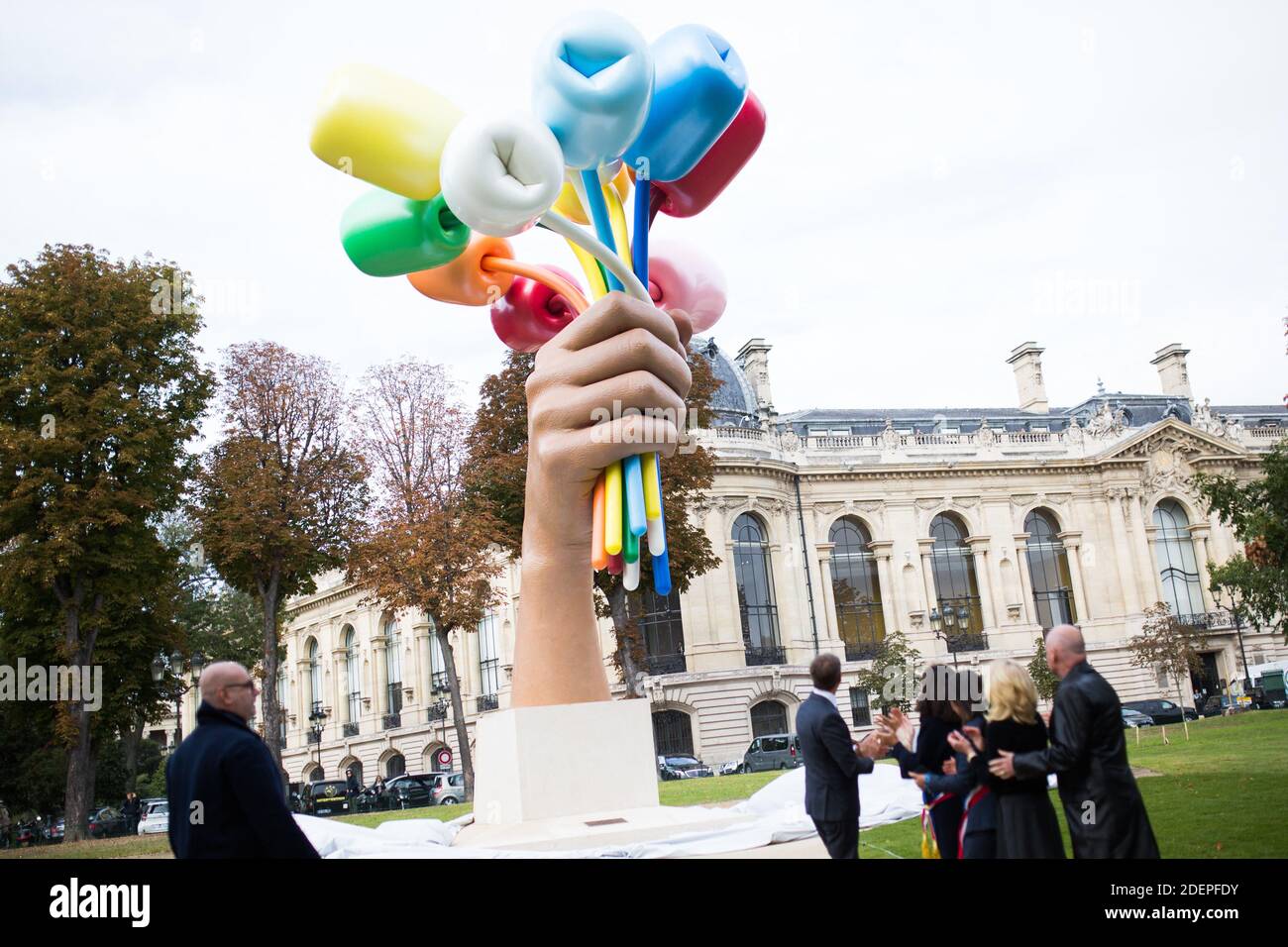 Anne Hidalgo, mairesse de Paris, l'artiste américain Jeff Koons, l'ex