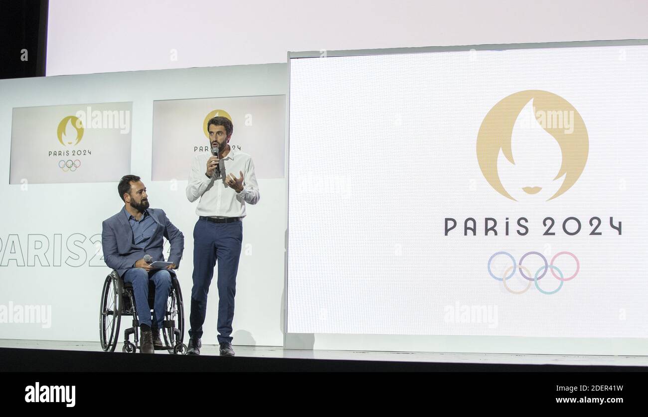 Michaël Jeremiasz, Tony Estanguet lors de la présentation du logo