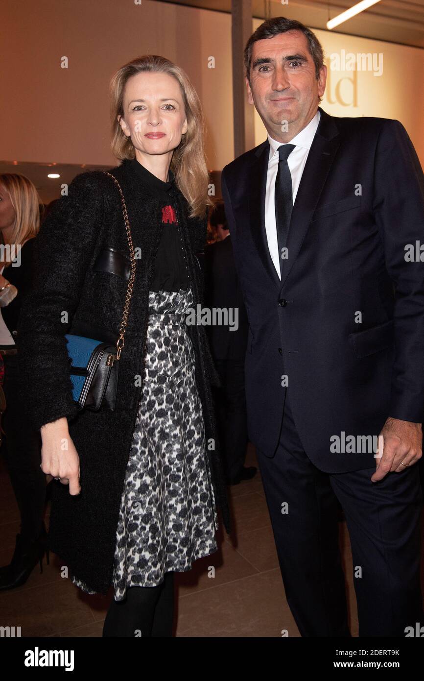 Delphine Arnault et Jean-Marc Gallot, président de la maison veuve  Clicquot, assistent au Prix de la femme audacieuse de veuve Clicquot au 3  Mazarine le 14 novembre 2019 à Paris, France. Photo