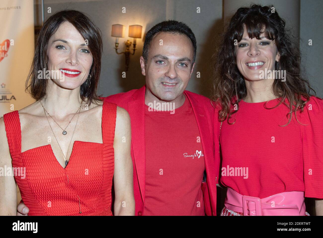 Laetitia Fourcade, Laurent Amar et Magali Ripoll assistent à la défile rouge 2019 à l'hôtel Marriott champs-Elysées à Paris, France, le 15 novembre 2019. Photo d'Aurore Marechal/ABACAPRESS.COM Banque D'Images