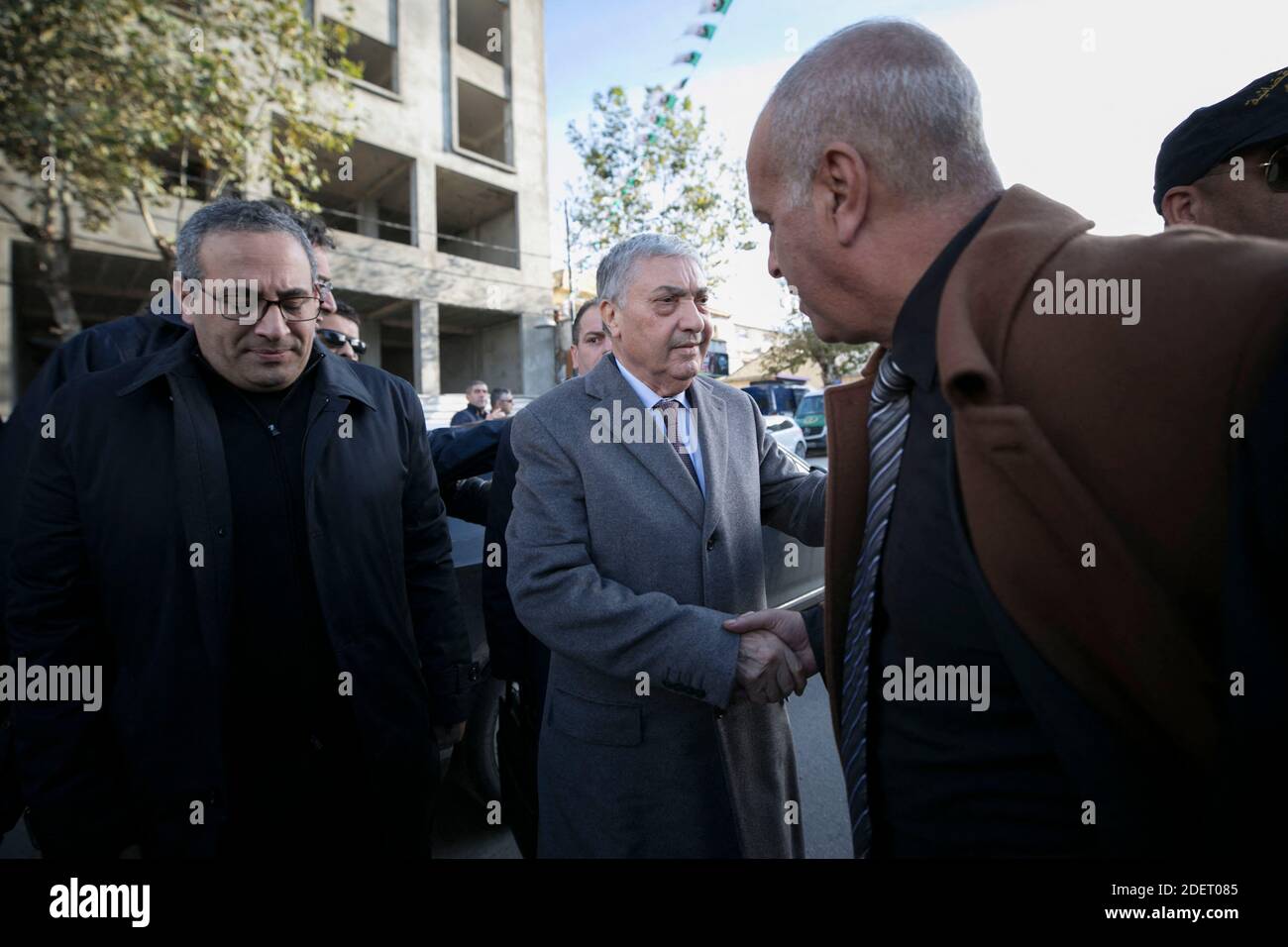 Ali Benfis, ancien Premier ministre et candidat à la présidence, lors de sa campagne électorale dans la ville de Blida, à 45 km au sud-ouest d'Alger, le 19 novembre 2019. - cinq candidats participeront au sondage de décembre 12. Photo de Louiza Ammi/ABACAPRESS.COM Banque D'Images