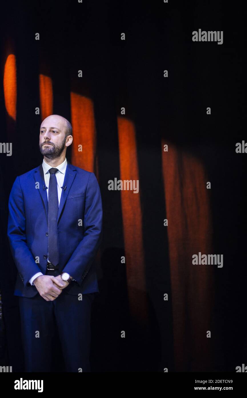 Exclusif - le chef du parti français du LREM, Stanislas Guérini, pose pour des photos avant le salon Dimanche en politique du dimanche 3 novembre 2019 à Paris, France. Photo par Eliot Blondt/ABACAPRESS.COM Banque D'Images