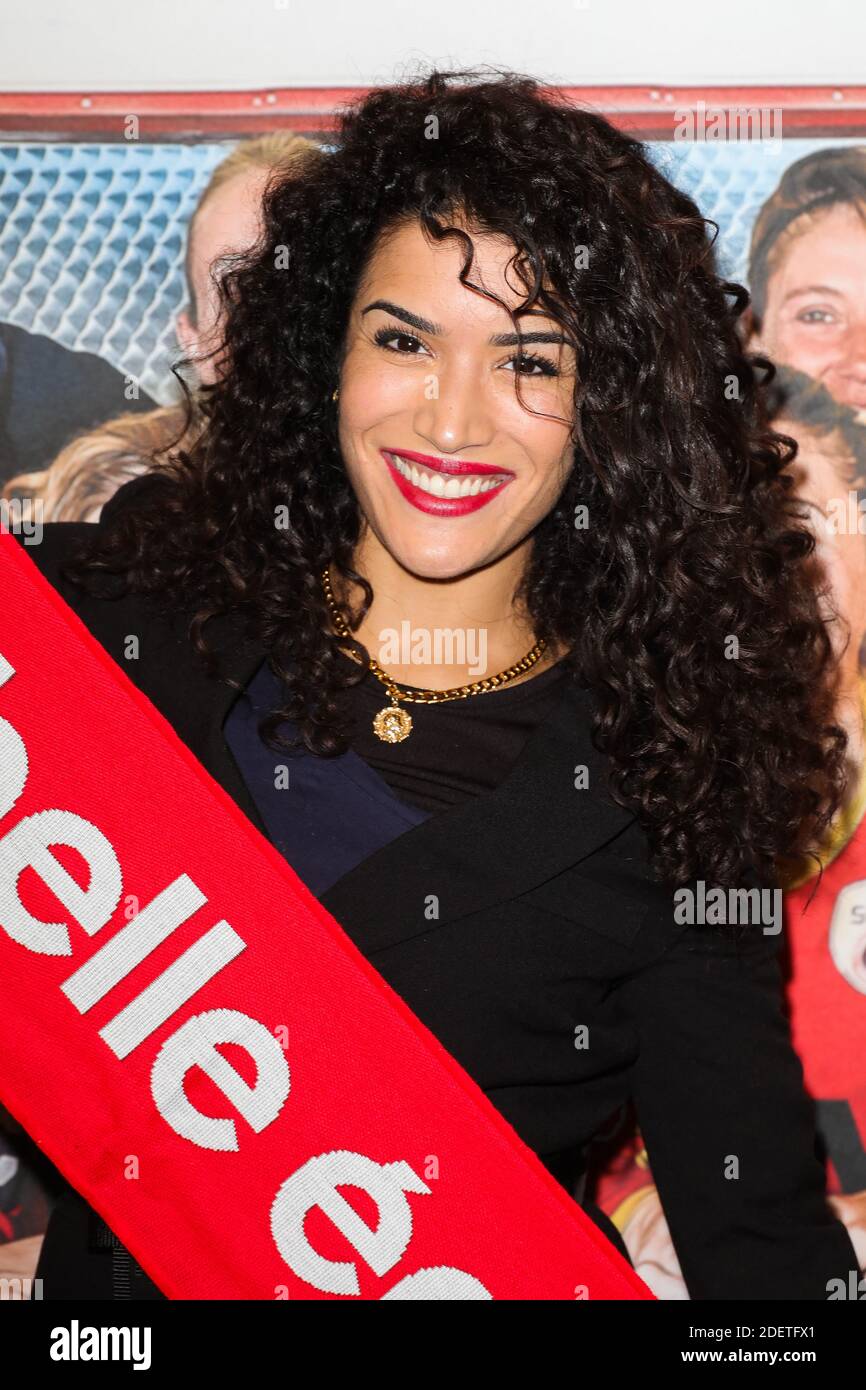 Sabrina Ouazani à la tête de première de l'une Belle Equipe à Biarritz Elysées à Paris, France, le 3 décembre 2019. Photo de David Boyer/ABACAPRESS.COM Banque D'Images