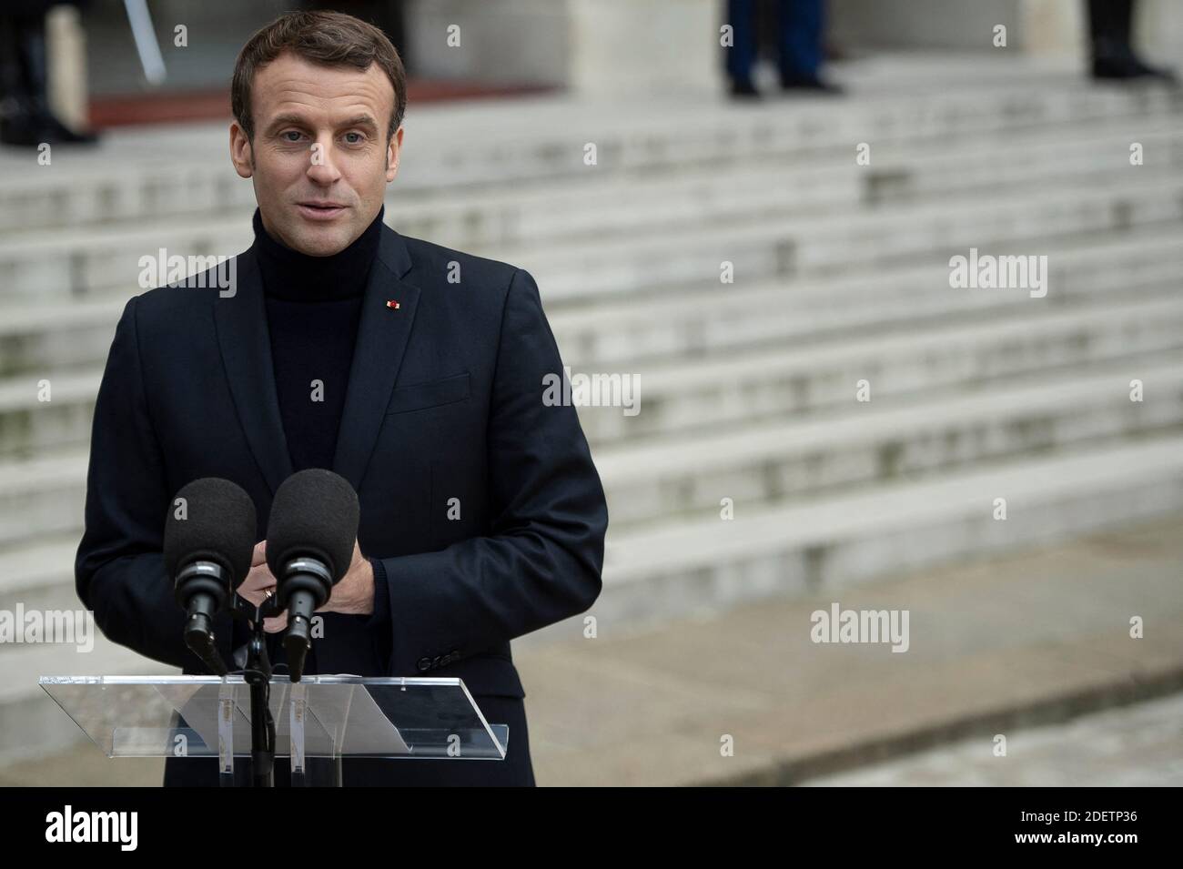 Le président français Emmanuel Macron s'exprime à l'Elysée Palace à Paris, France, le 10 décembre 2019. Photo par Eliot Blondt/ABACAPRESS.COM Banque D'Images