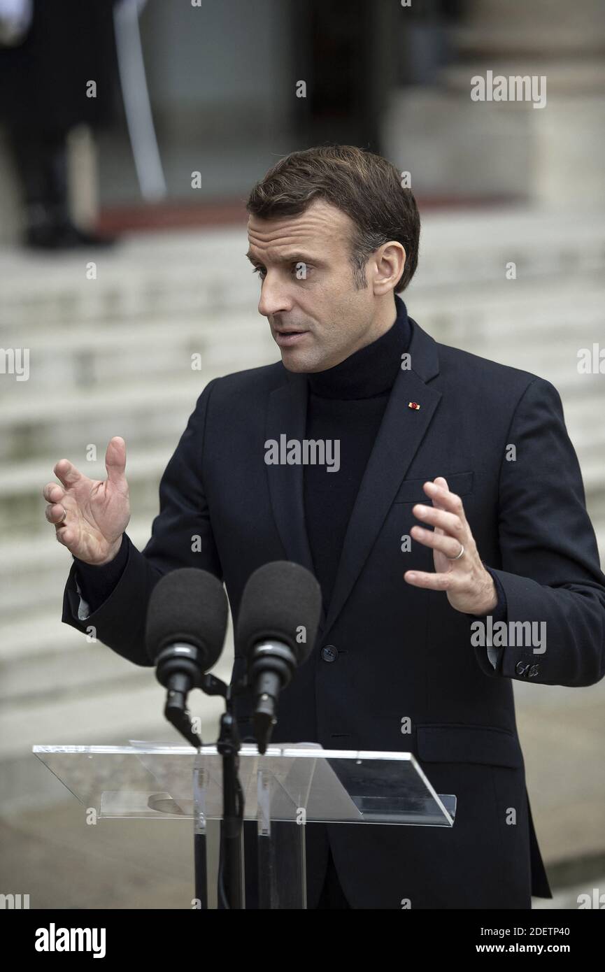 Le président français Emmanuel Macron s'exprime à l'Elysée Palace à Paris, France, le 10 décembre 2019. Photo par Eliot Blondt/ABACAPRESS.COM Banque D'Images