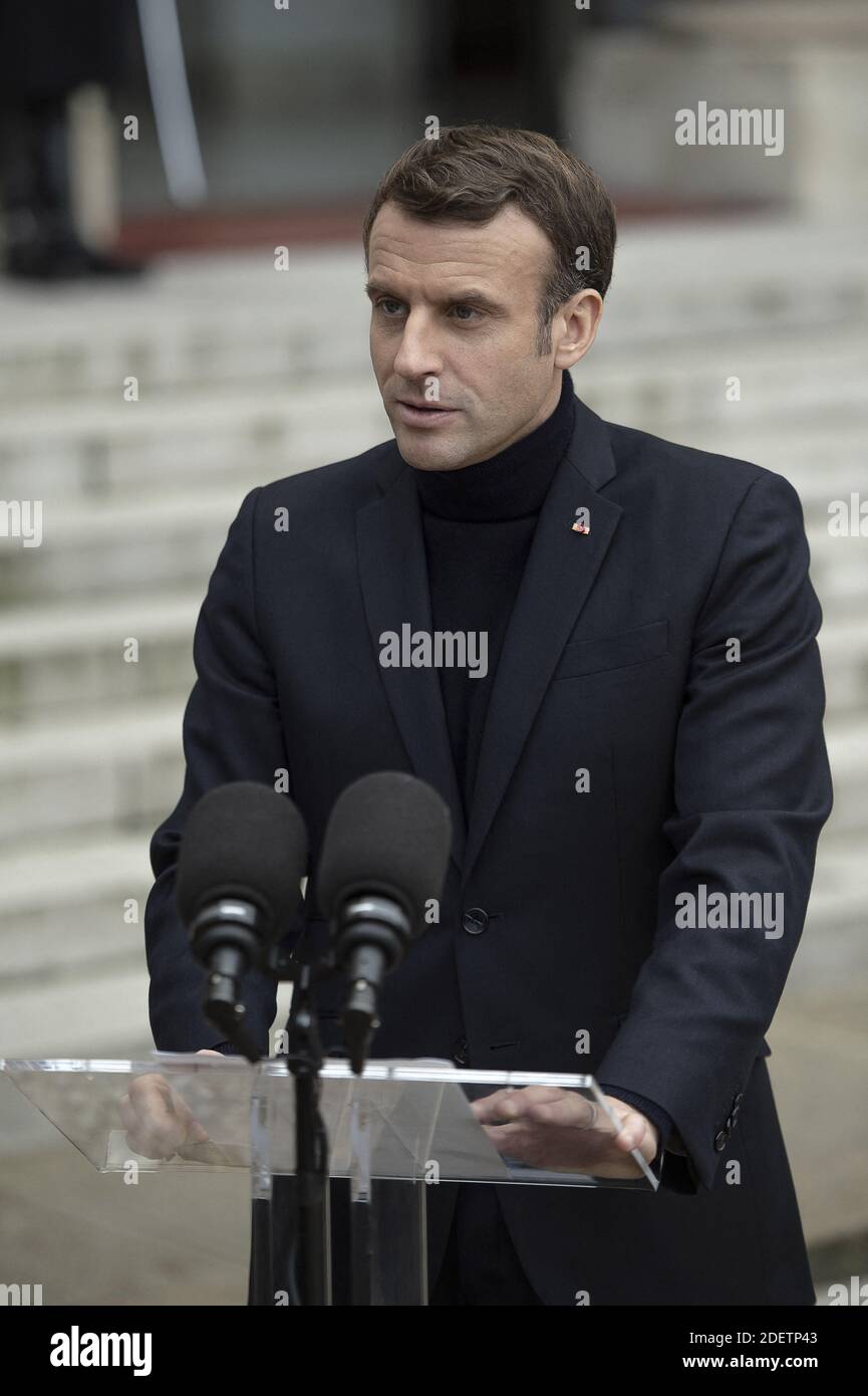 Le président français Emmanuel Macron s'exprime à l'Elysée Palace à Paris, France, le 10 décembre 2019. Photo par Eliot Blondt/ABACAPRESS.COM Banque D'Images