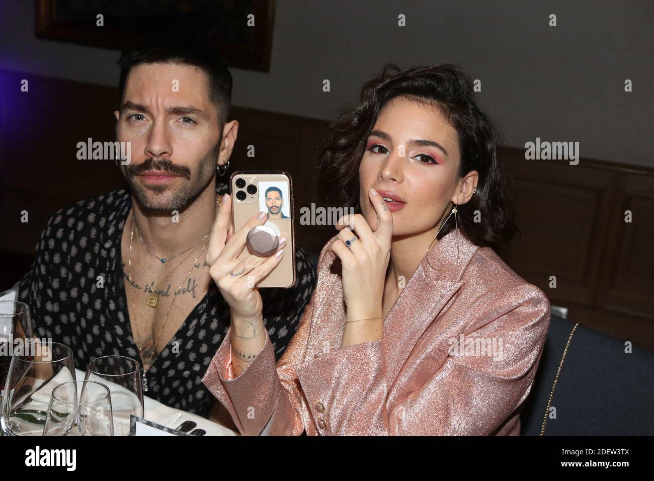 22 and jade banque d image et photos page 3 alamy