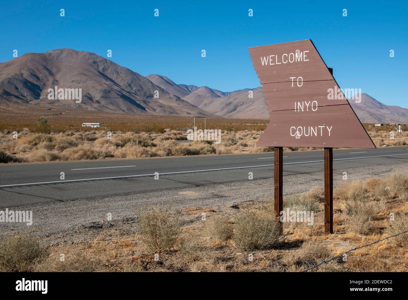 Pearsonville est une petite communauté non constituée à la frontière entre les comtés d'Inyo et de Kern dans la Sierra orientale de la Californie. Banque D'Images