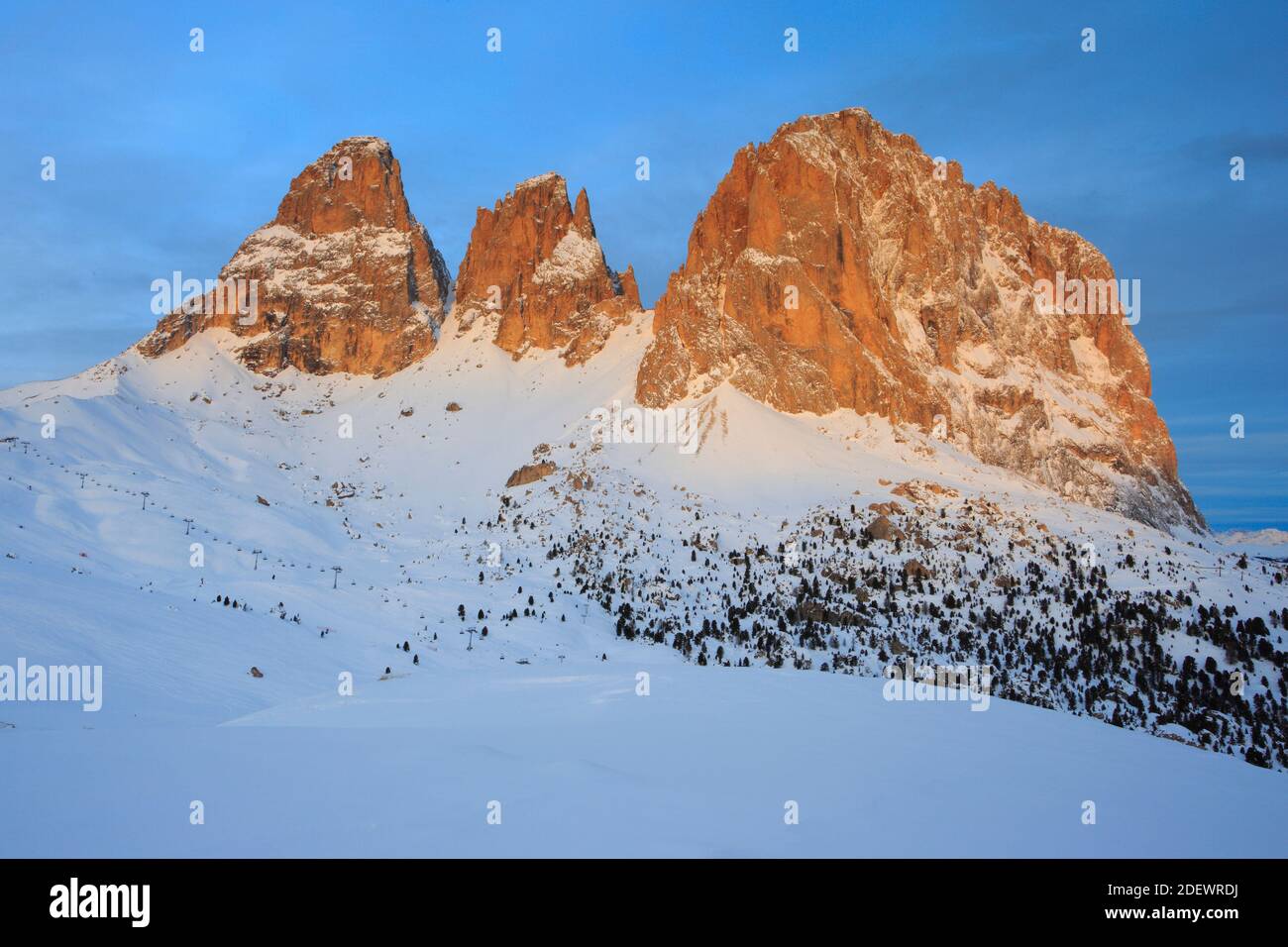 Géographie / Voyage, Italie, Plattkofel, 2956 m et Langkofel, 3181 m, Dolomites, Italie, droits-supplémentaires-autorisations-Info-non-disponible Banque D'Images