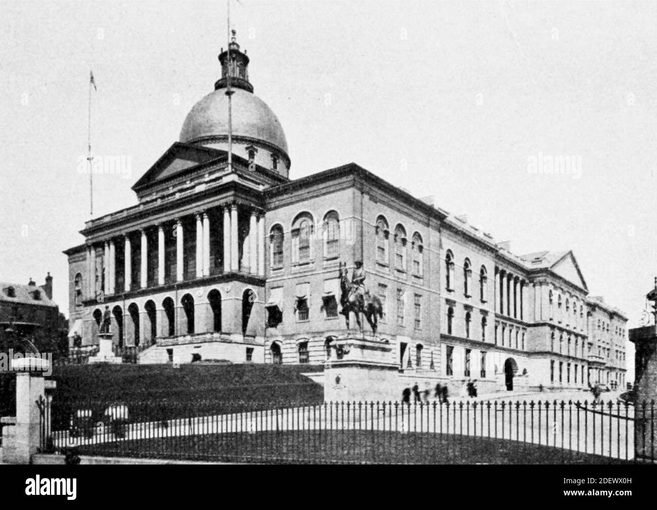 Le Massachusetts State House est le capitole de l'État et le siège du gouvernement du Commonwealth du Massachusetts à Boston, aux États-Unis Banque D'Images