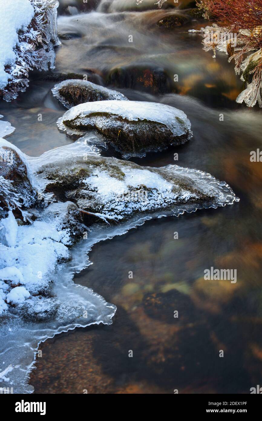 Géographie / Voyage, Grande-Bretagne, Ecosse, cours d'eau de montagne, Parc National de Cairngorms, droits-supplémentaires-déstockage-Info-non-disponible Banque D'Images