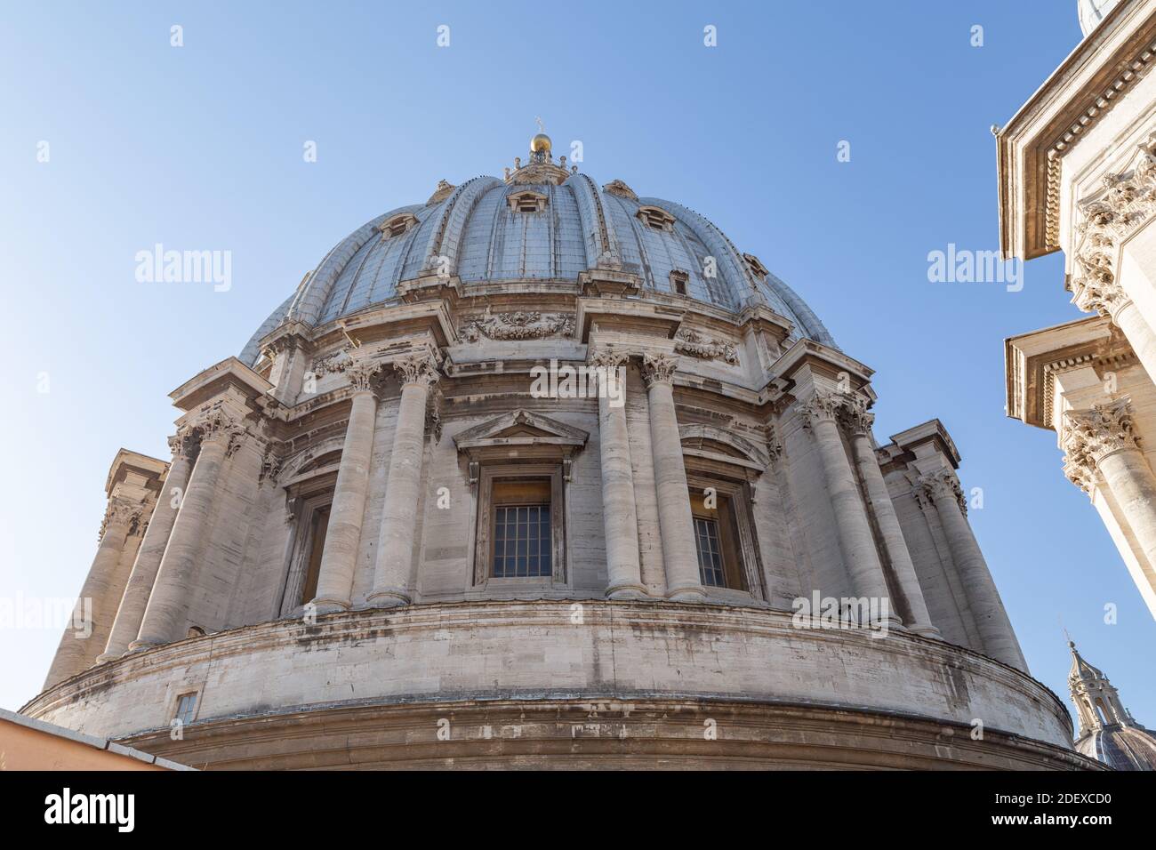 Le dôme de la basilique papale de Saint-Pierre au Vatican, Rome Banque D'Images