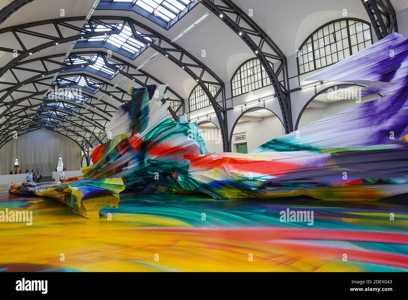 Kunstausstellung von Katharina grosse 'il n'y avait pas de nous', Hamburger Bahnhof, Moabit, Mitte, Berlin, Allemagne Banque D'Images