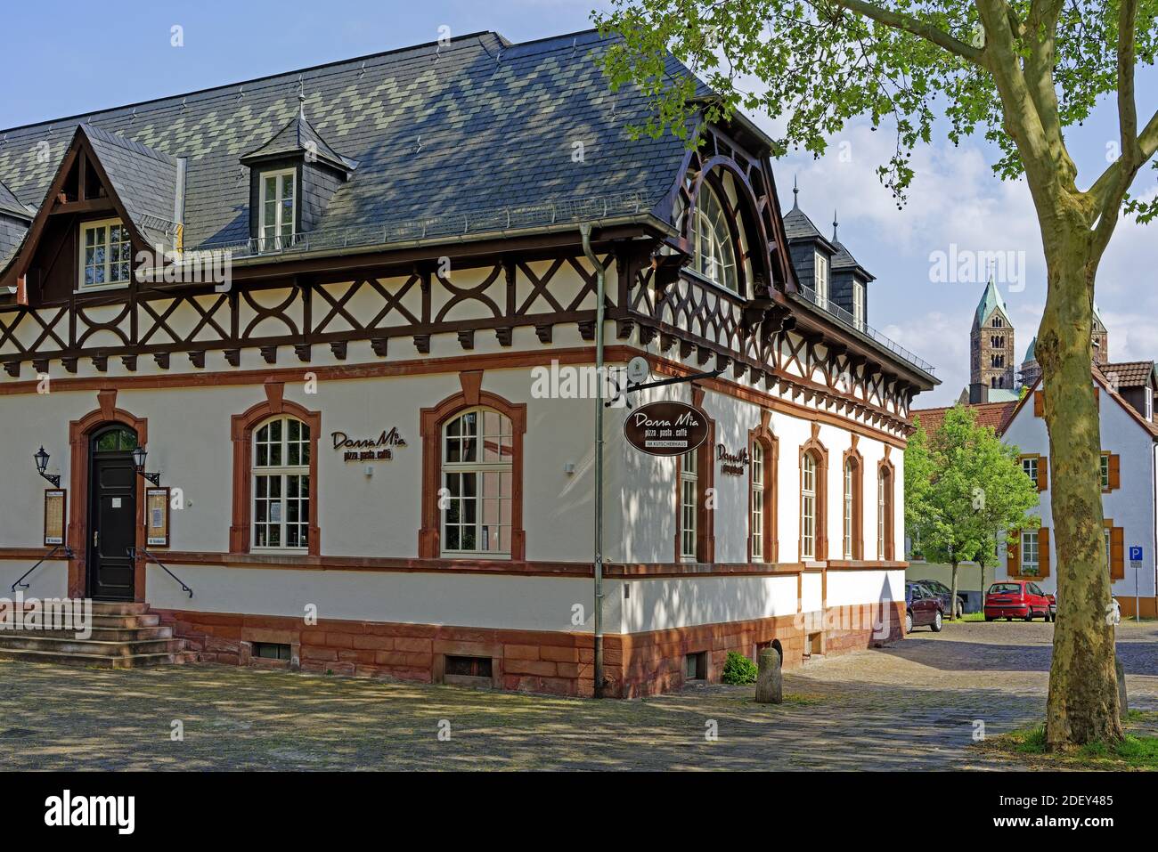 Schum-Stadt, Straßenansicht, Gebäude, historisch, Kutscherhaus, Restaurant Banque D'Images