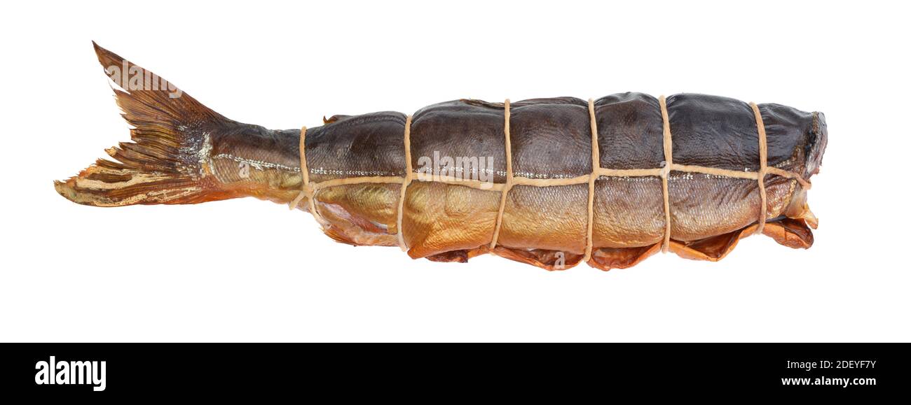 Saumon rose fumé chaud et frais isolé sur du blanc. Banque D'Images