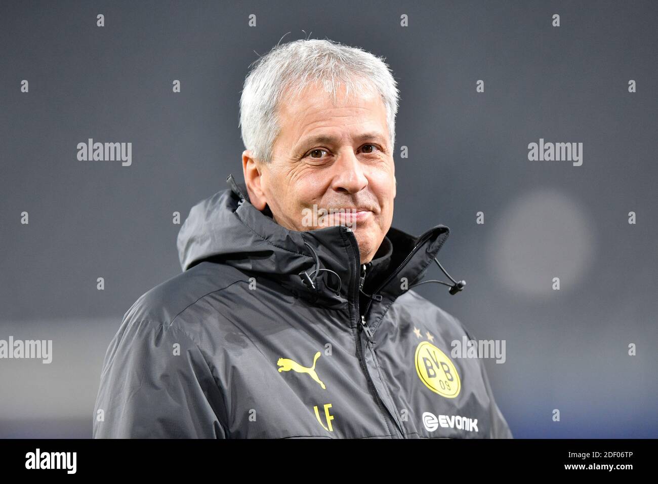 Dortmund, Allemagne. 02e décembre 2020. Football: Ligue des Champions, Borussia Dortmund - Lazio Rome, Groupe F, Journée de rencontre 5 au Parc signal Iduna. L'entraîneur de Dortmund Lucien Favre sourit avant le match. Crédit : Martin Meissner/AP POOL/dpa/Alay Live News Banque D'Images