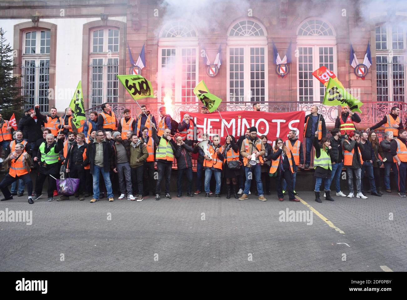 Manifestations dans une manifestation contre la réforme des pensions.9 janvier 2020, à Strasbourg, dans le nord-est de la France. Photo de Nicolas Rosès/ABACAPRESS.COM Banque D'Images