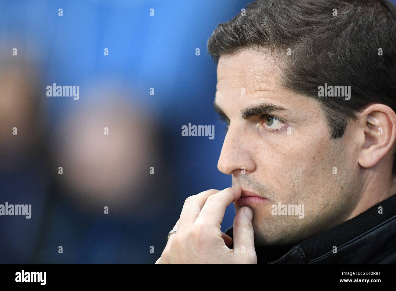 Robert Moreno Gonzales, nouvel entraîneur d'AS Monaco observe ses joueurs lors du match de la Ligue française 1 entre Paris Saint Germain vs COMME Monaco au Parc des Princes le 12 janvier 2020 à Paris France photo par David Niviere/ABACAPRESS.COM Banque D'Images