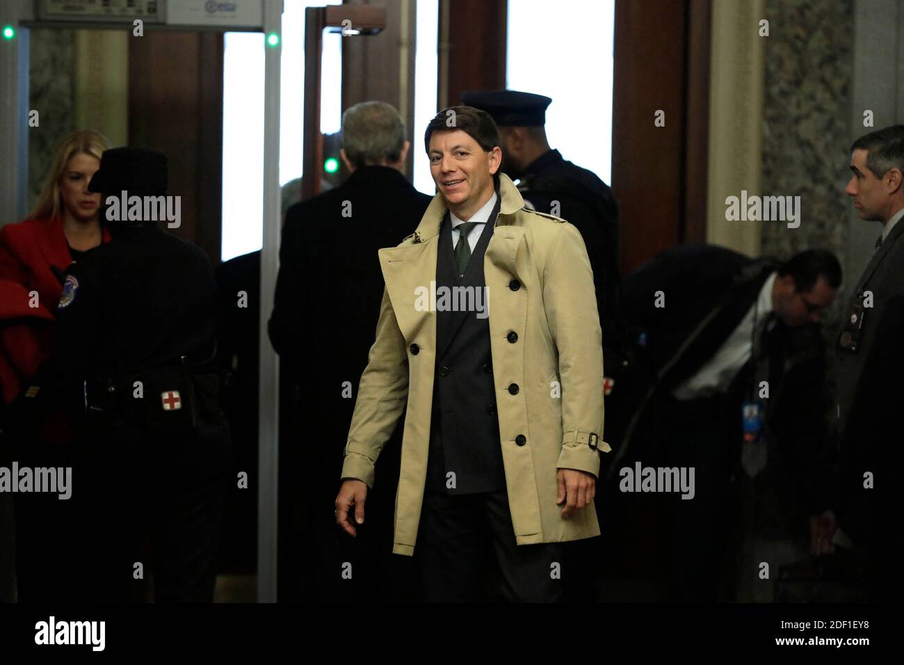 Le secrétaire de presse adjoint de la Maison Blanche Hogan Gidley arrive avec l'équipe de défense de Donald Trump pour les arguments d'ouverture du procès de destitution du président Donald Trump à Capitol Hill à Washington le 22 janvier 2020. Photo de Yuri Gripas/ABACAPRESS.COM Banque D'Images