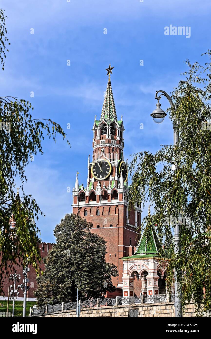 La tour Spassky du Kremlin. Le principal bâtiment sur la Place Rouge à Moscou. Banque D'Images