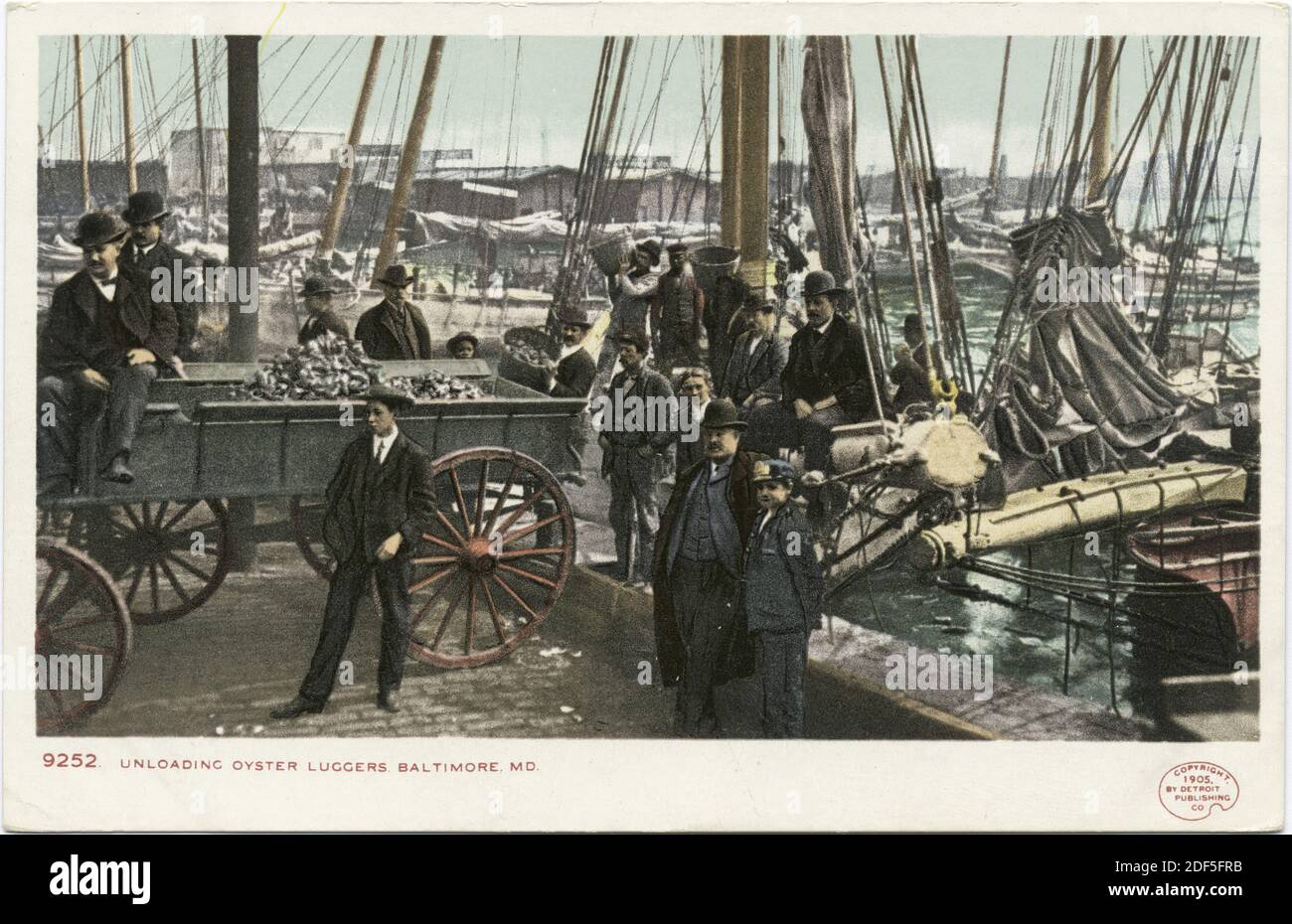 Déchargement des huître, Baltimore, Maryland., image fixe, cartes postales, 1898 - 1931 Banque D'Images