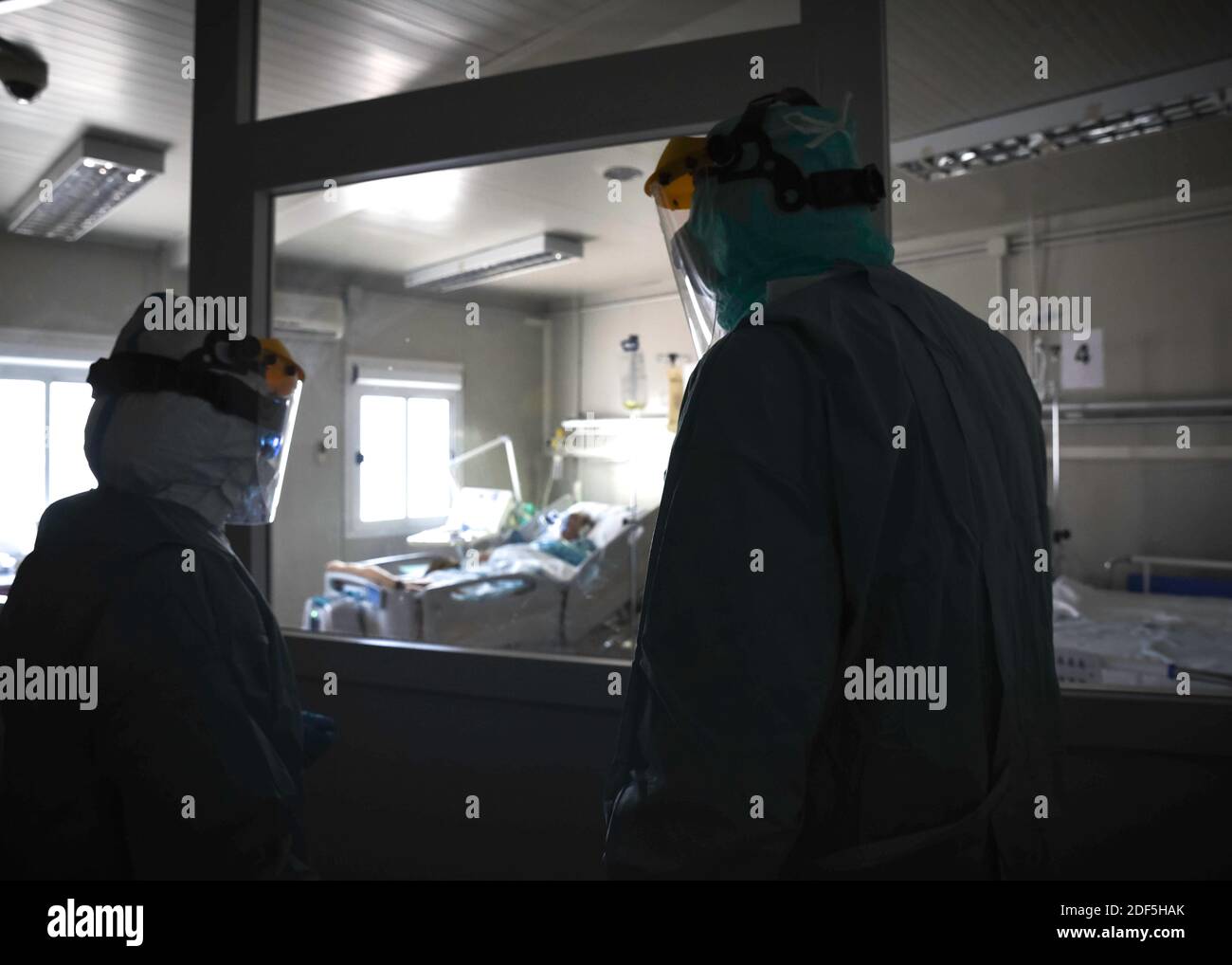 Europe, Italie, région des Abruzzes, l'Aquila, 25 avril 2020 : pandémie du virus Covid-19, urgence du coronavirus. Hôpital San Salvatore, dans le dotto photo Banque D'Images