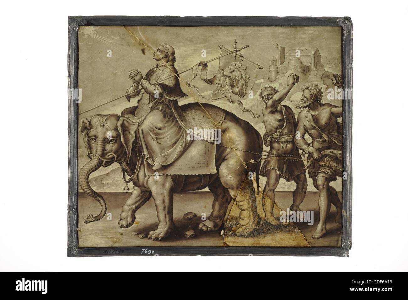 Panneau de verre, XVIIe siècle, verre, plomb, général: 22.2 x 26 x 0.5cm 222 x 260 x 5mm, allégorie, éléphant, panneau de verre rectangulaire avec une représentation en vitrail de Saint Stephen à cheval d'éléphant, actes 7-8 . Il prie Dieu dans le ciel. Dans ses mains une croix avec une bannière. Sur la bannière la personnification de Mercy. Derrière Stephen, deux hommes le pierres. Ils sont attachés à l'éléphant avec une corde. En arrière-plan le temple de Jérusalem. En grisaille et dans un support de plomb, 1970 Banque D'Images Panneau de verre, XVIIe siècle, verre, plomb, général: 22.2 x 26 x 0.5cm 222 x 260 x 5mm, allégorie, éléphant, panneau de verre rectangulaire avec une représentation en vitrail de Saint Stephen à cheval d'éléphant, actes 7-8 . Il prie Dieu dans le ciel. Dans ses mains une croix avec une bannière. Sur la bannière la personnification de Mercy. Derrière Stephen, deux hommes le pierres. Ils sont attachés à l'éléphant avec une corde. En arrière-plan le temple de Jérusalem. En grisaille et dans un support de plomb, 1970 Banque D'Images