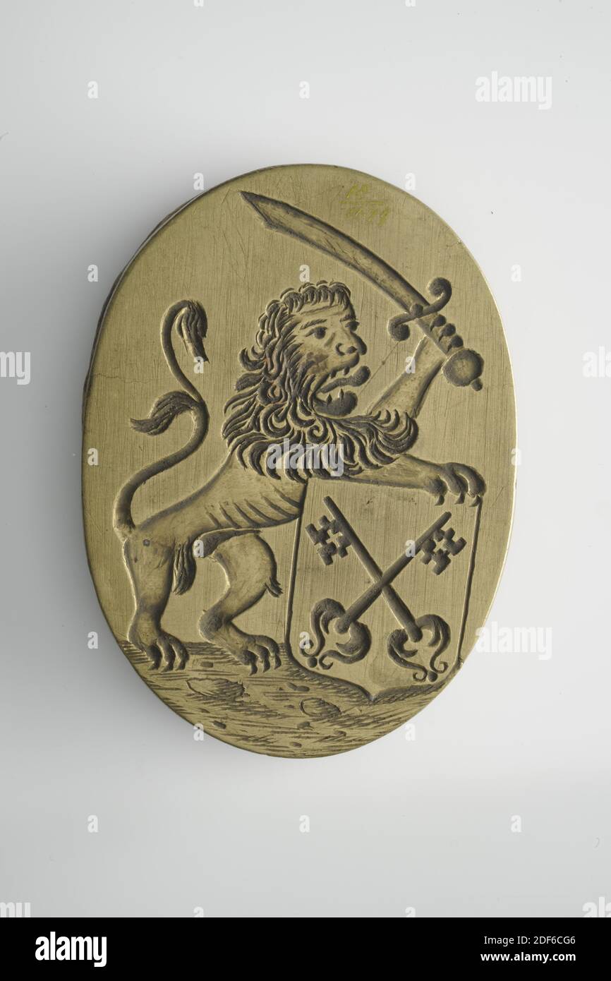 Timbre (autre), Anonyme, XVIIIe siècle, carton, laiton, fonte, général: 2.5 x 10.8 x 7,9cm (25 x 108 x 79mm), surface du timbre: 10.8 x 7,9cm (108 x 79mm ), armoiries, lion, timbre ovale en laiton avec le manteau des bras de Leiden. À gauche de l'arme se trouve un lion orienté à droite avec une épée relevée. Le lion et les armoiries de la ville reposent sur une surface plane. Le timbre est monté sur un bloc ovale de carton. Le timbre a été utilisé pour l'impression des couvertures de livre. Au bas du timbre est en noir les lettres: Bovc. Sur l'avant, une étiquette portant la mention 92, 1879 Banque D'Images