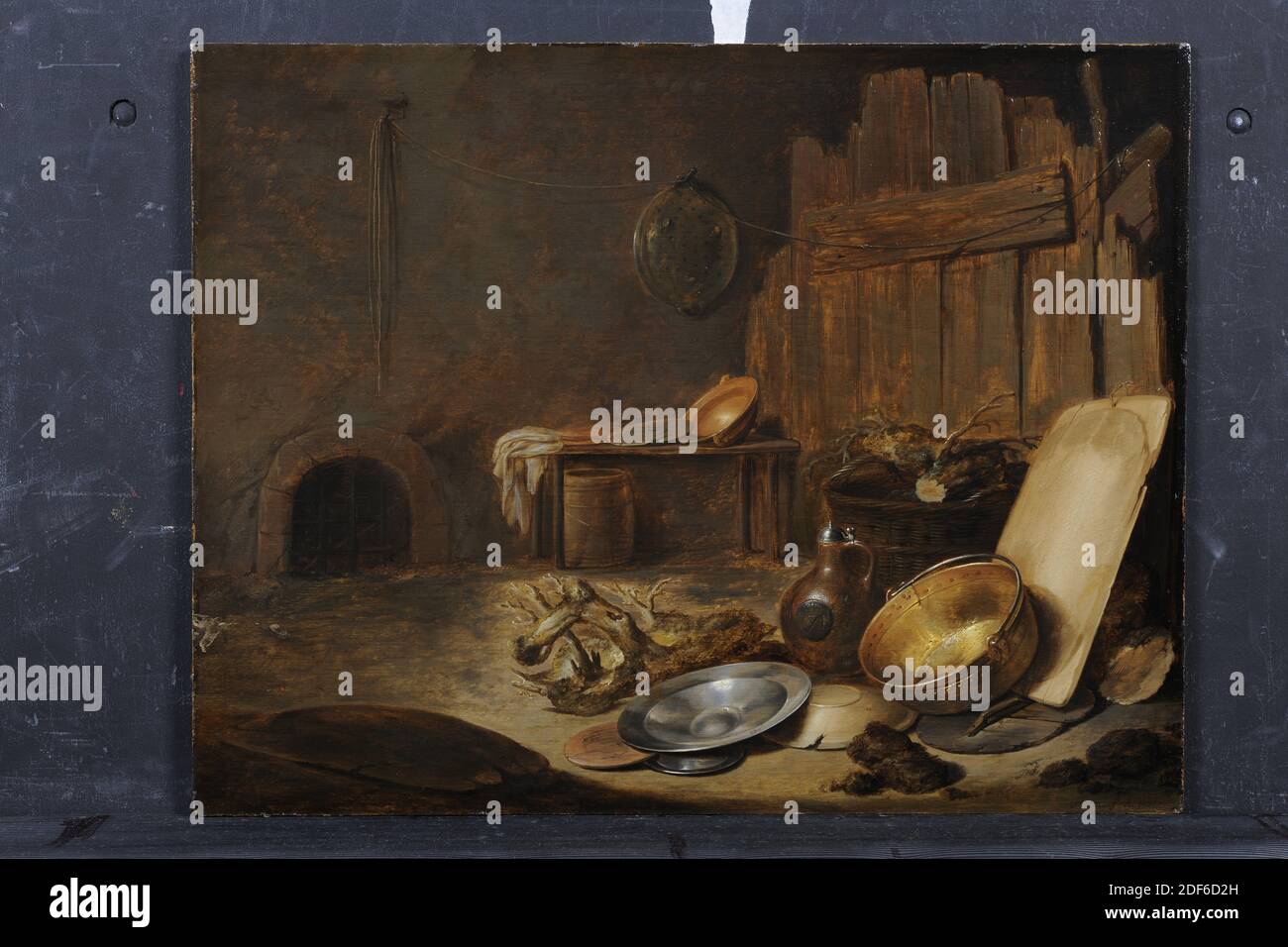 Peinture, Jan Davidsz. De Heem, 1631, Signature avant, en bas à droite: JDHeem.fA1631 [JDH inéne], panneau, peinture à l'huile, peint, support: 37.8 x 49 x 0.4cm (378 x 490 x 4mm), avec cadre: 49.5 x 60.3 x 5,4cm (495 x 603 x 54mm), stable, intérieur, encore à vie intérieure ou intérieur. L'intérieur d'une écurie montre des ustensiles de cuisine en bois, poterie et étain, y compris une carafe en grès et une assiette en étain. Vous pouvez également voir les racines de l'arbre et un tableau en arrière-plan. Dans le mur arrière se trouve une ouverture en forme d'arc sur la gauche, dans laquelle la grille peut être vue. Signé en bas à droite Banque D'Images